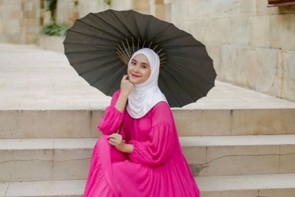 10 Potret Terkini Ryana Dea yang makin Menawan, Genap 32 Tahun