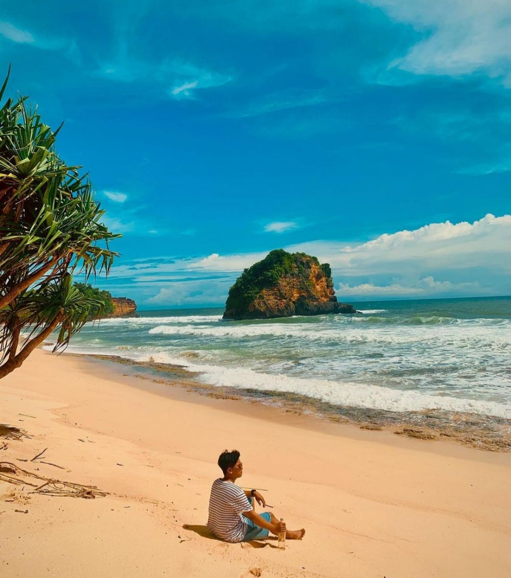 Pantai Ngudel Malang Informasi Rute, Lokasi, dan Tipsnya