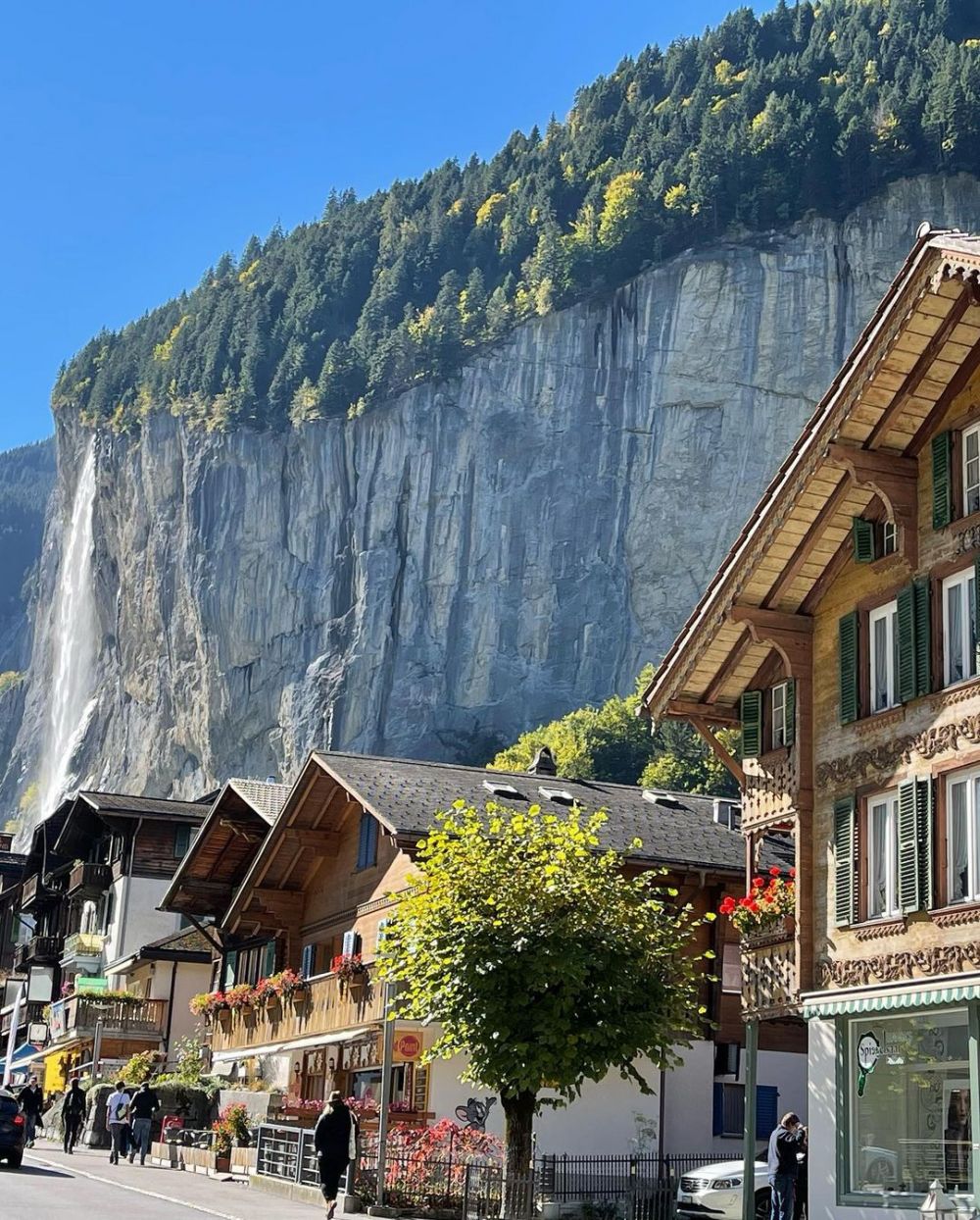 17 Rekomendasi Tempat Wisata ala Ira Wibowo, Puas Keliling Swiss