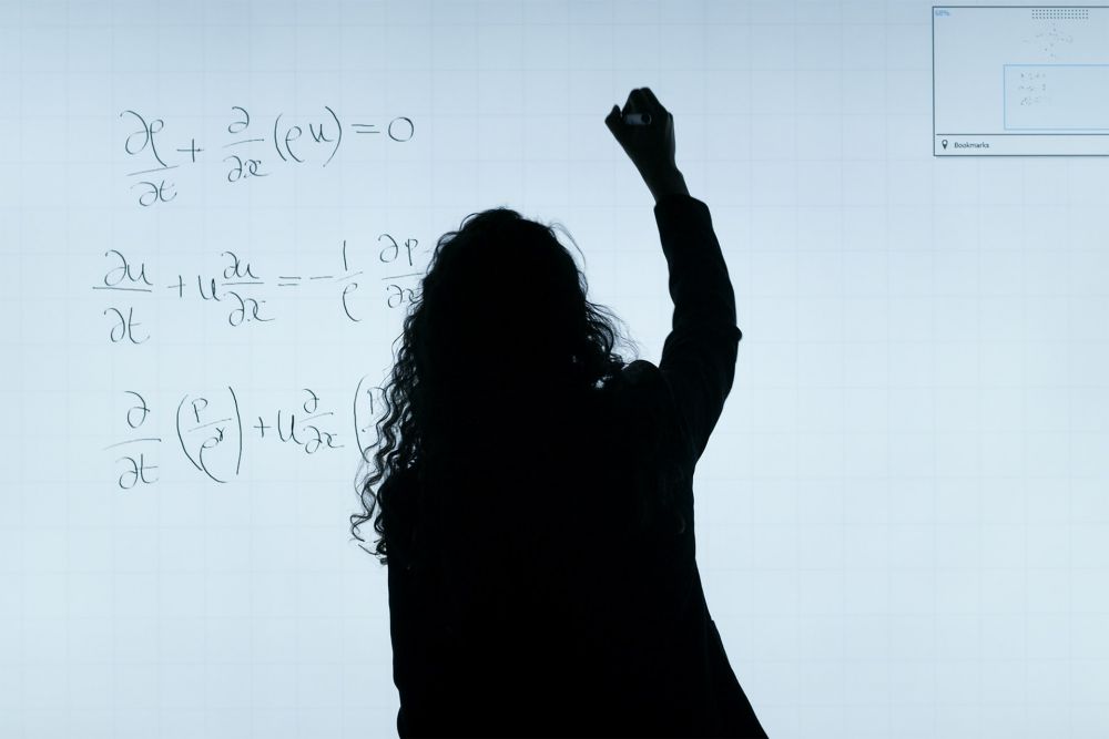 5 Alasan Kenapa Kamu Harus Belajar Matematika, Bisa Mengasah Otak!