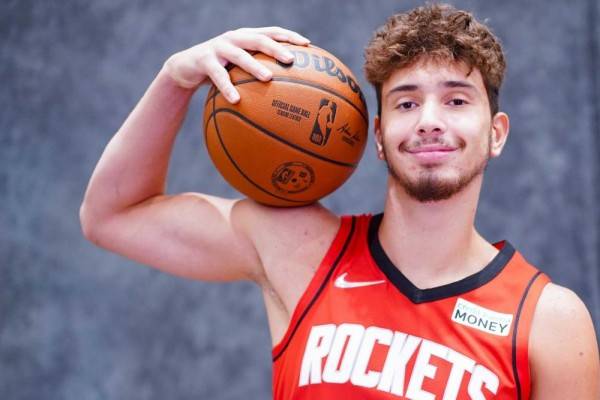 10 Potret Alperen Sengun, Rookie Potensial Houston Rockets