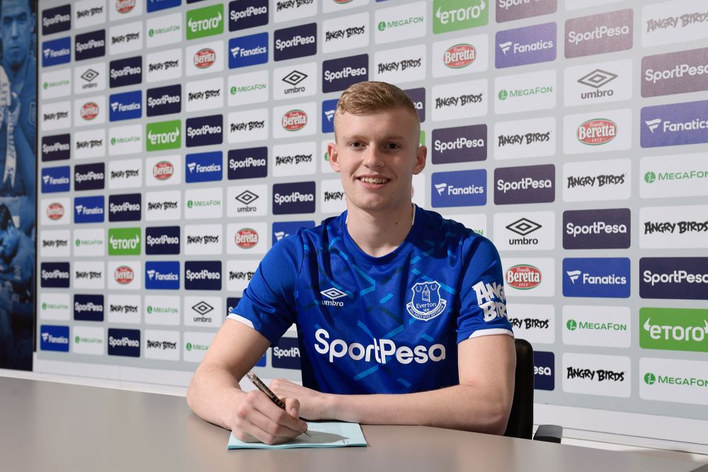 Bukan Lord Potret Jarrad Branthwaite, Bek Masa Depan Everton