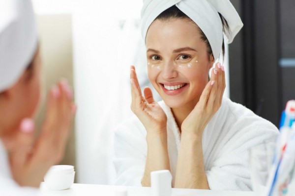 5 Tips Simpel Memilih Skincare bagi Penderita Eksim, Gak Boleh Asal!