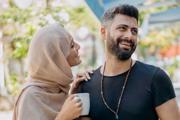 5 Cara Bahagiakan Pasangan yang Bahasa Cintanya Words Of Affirmation