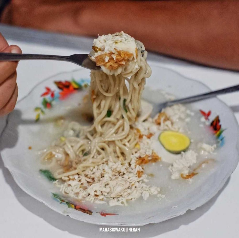 6 Tempat Makan Mie Koclok di Cirebon, Kuah Kentalnya Sedap