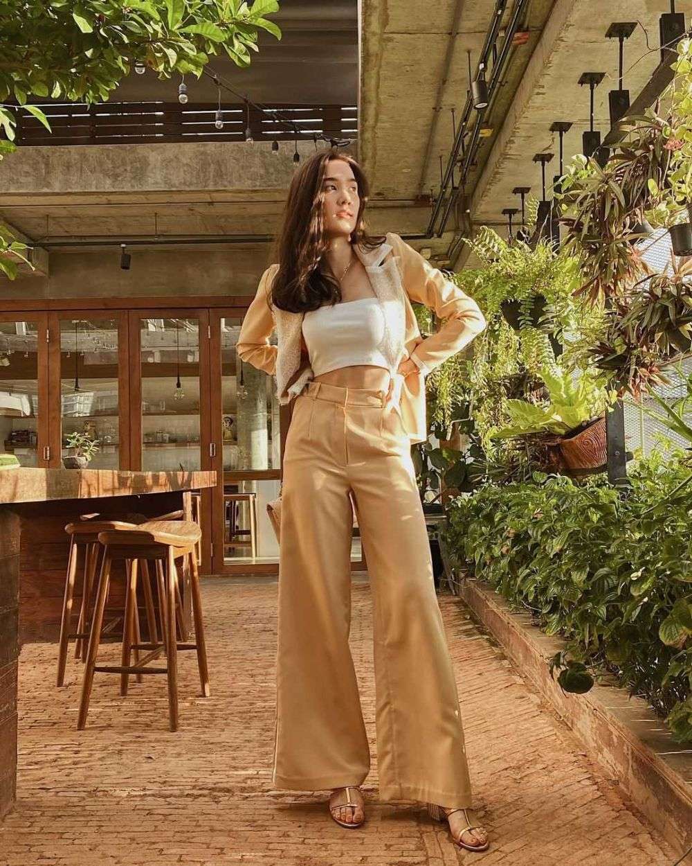 10 Ide Outfit Nuansa Earth Tone Ala Diana Flipo 1190