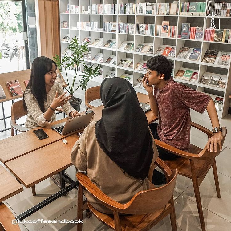 Rekomendasi Kafe Buku Di Yogyakarta