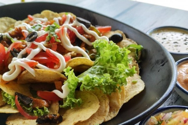 5 Ragam Tossed Salad yang Bikin Sayur Makin Enak Disantap!