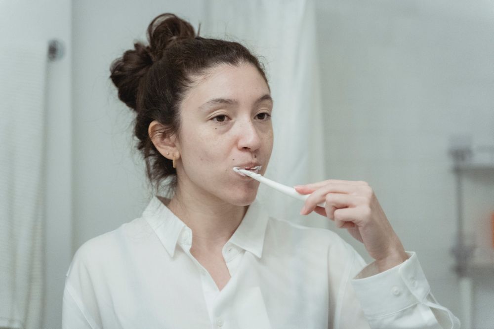 5 Kebiasaan yang Tanpa Disadari Bisa Merusak Kesehatan Gigi