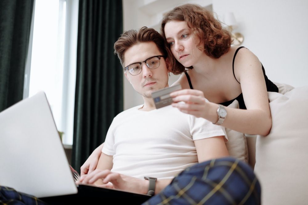 5 Penyebab Pasangan Selingkuh Keuangan, Catat dan Hindari!