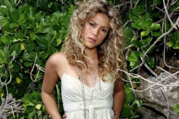 10 Lagu Populer Shakira, Soundtrack Film hingga Piala Dunia