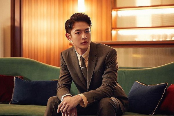 Menginjak Kepala Tiga, 9 Pesona Minho SHINee yang Sulit Ditolak