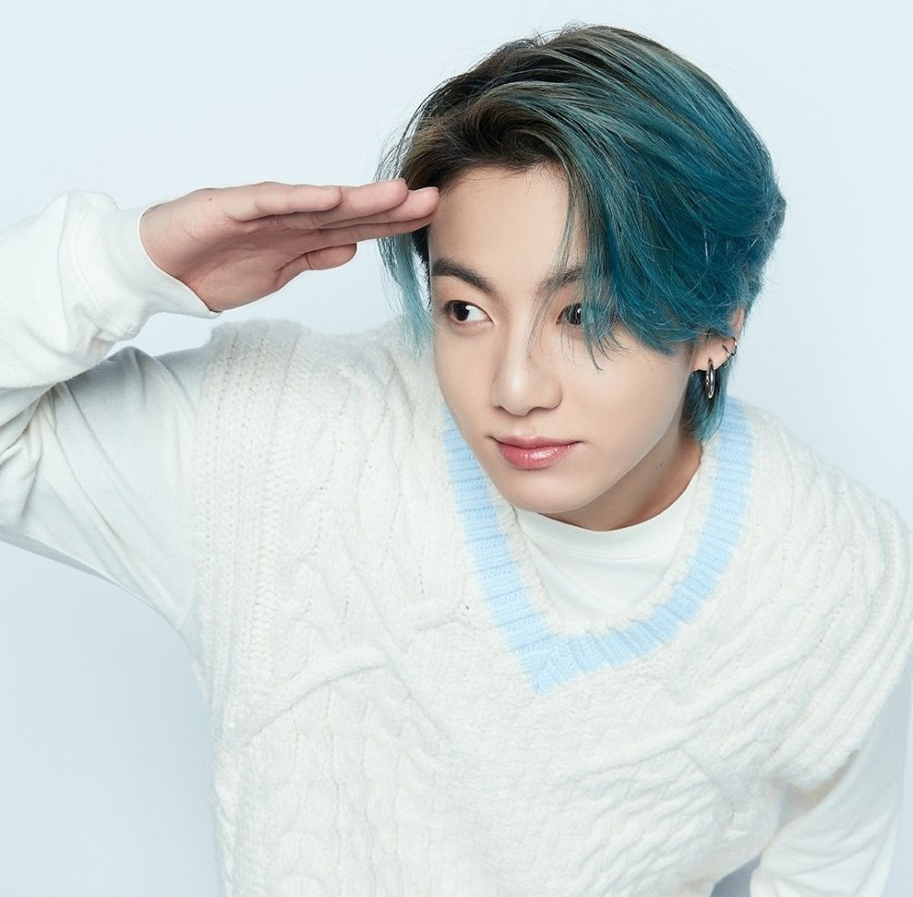 14 Idol KPop Pria Ini Jadi Fanboy Member Girl Group