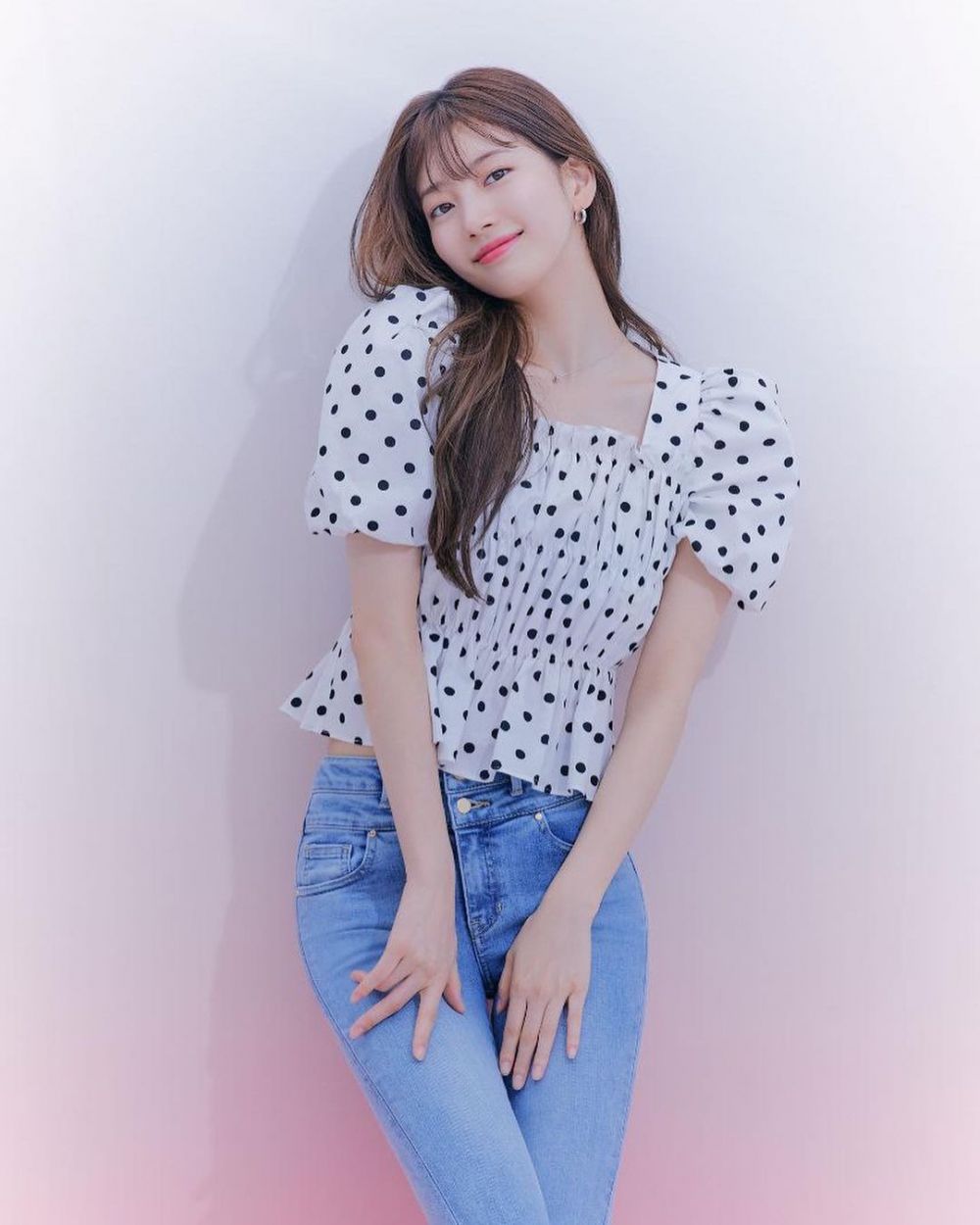 7 nữ thần tượng K-Pop trở thành thành viên đầu tiên ra mắt hoạt động trong nhóm của họ
