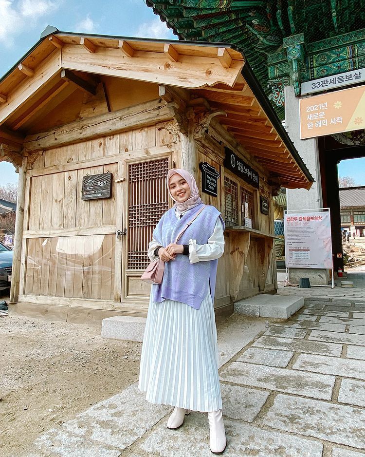 12 Inspirasi Busana OOTD Korean Style ala Bianca Kartika, Mudah Ditiru