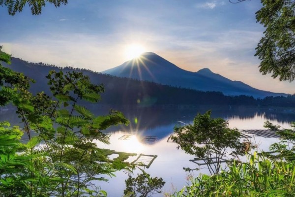 Informasi Wisata Telaga Menjer Wonosobo: Lokasi, Harga, dan Tips