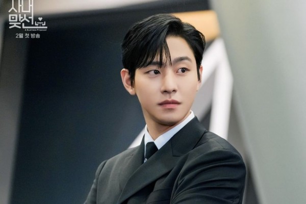 Alur Bak Cerita Wattpad, 9 Alasan A Business Proposal Wajib Dinanti