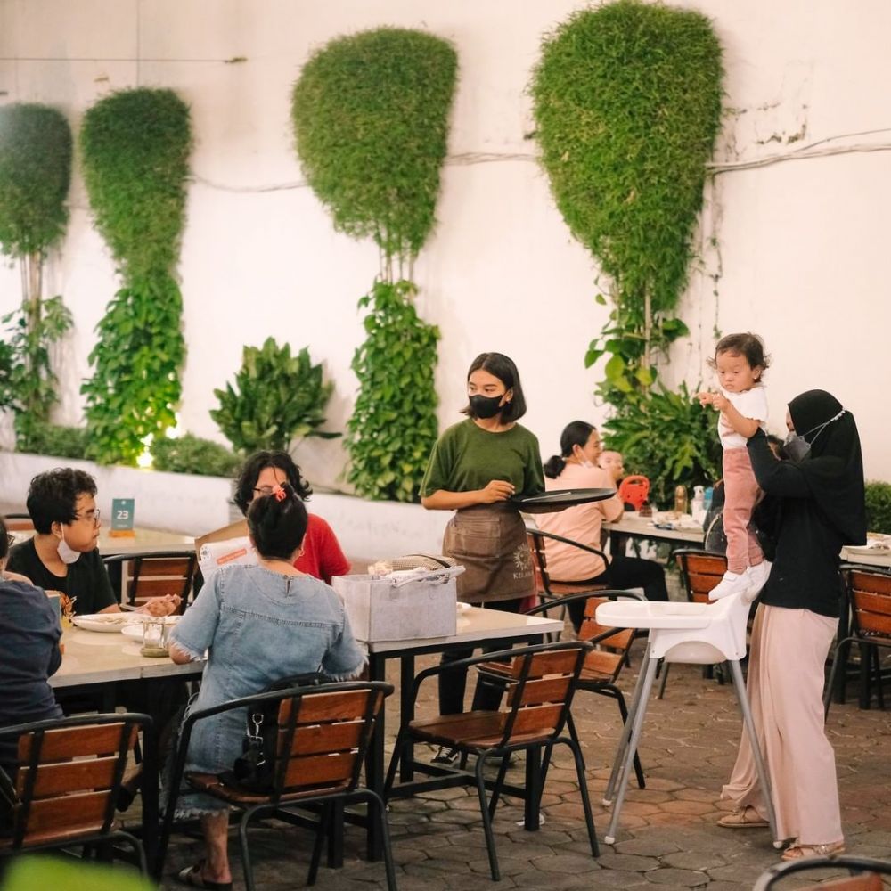 Kelana Kafe Solo, Kafe Kekinian yang Ramah Lingkungan
