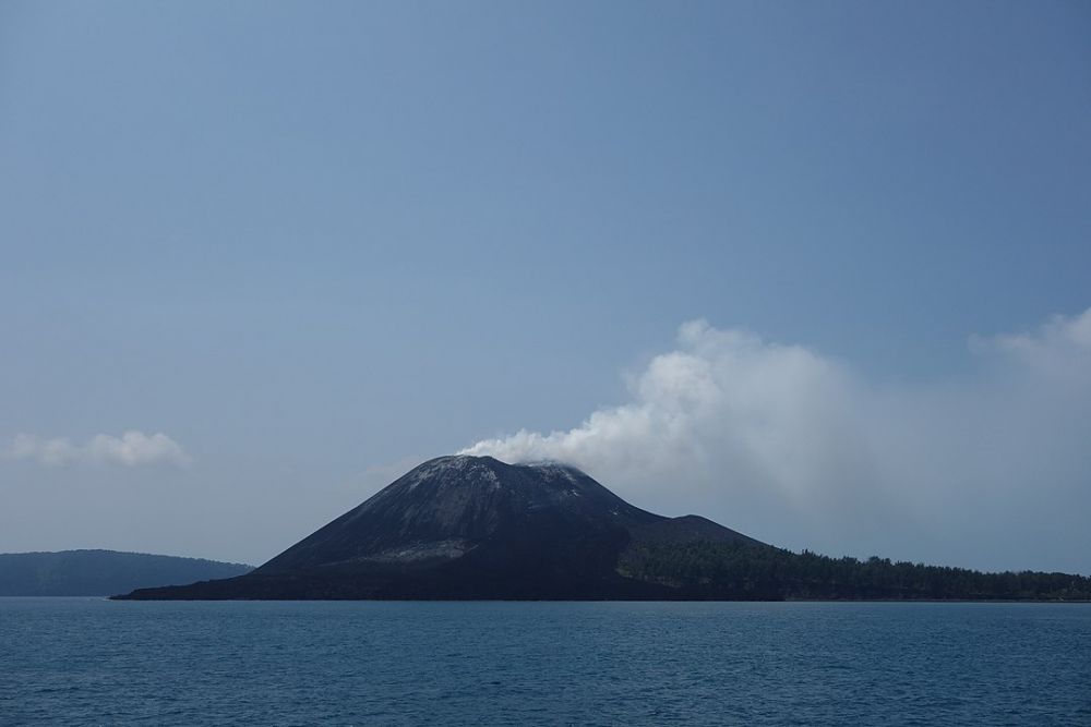Gunung Anak Krakatau Kembali Erupsi, Status Masih Level III Siaga