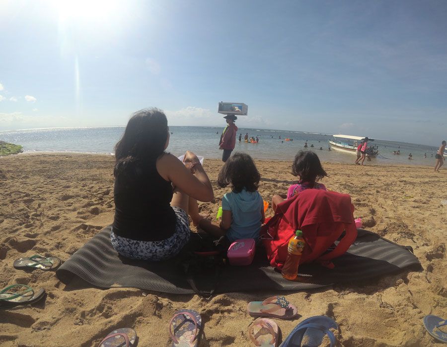 Kamus Percakapan Bahasa Bali Sehari-hari di Pantai