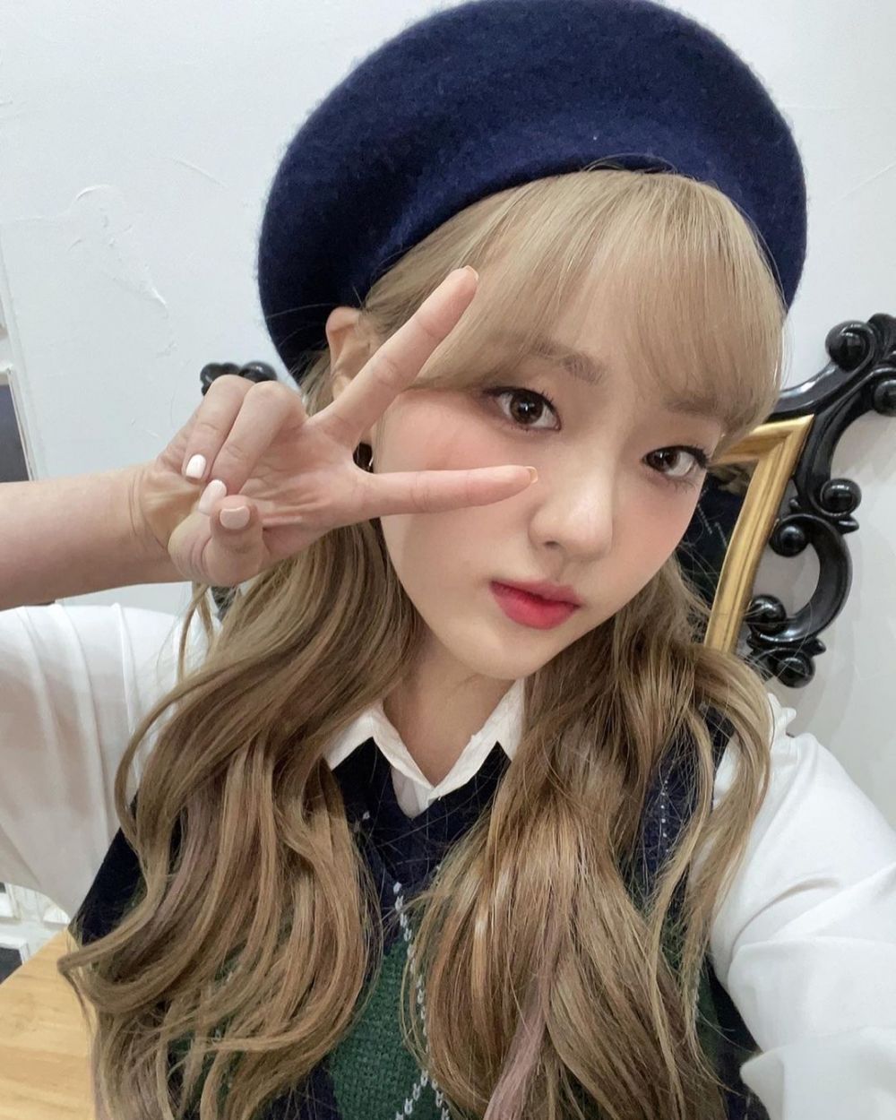 9 Fakta Perjalanan Karier Chloe CIGNATURE