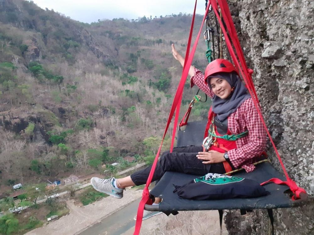 Wisata Via Ferrata di Indonesia yang Siap Menguji Adrenalin