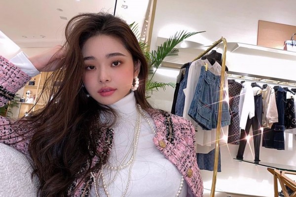 Kontroversi Barang Palsu, Song Ji A Single's Inferno Minta Maaf