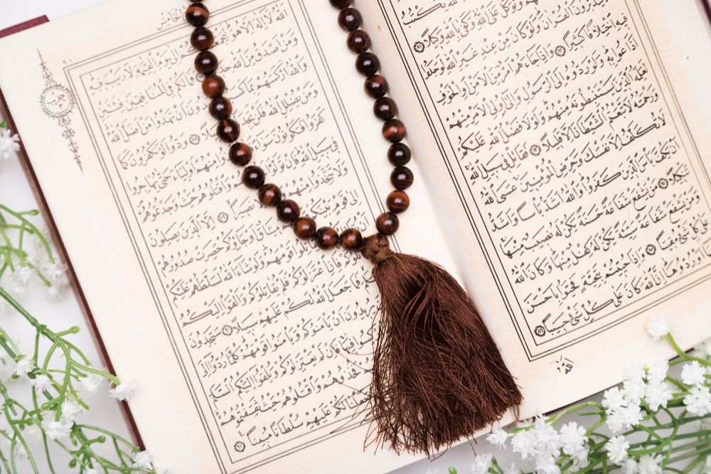 6 Doa Penenang Jiwa Dalam Surat Al-Baqarah dan Ali 'Imran
