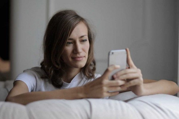5 Cara Membalas Pesan Ini Bikin Teman Malas Menghubungimu Lagi