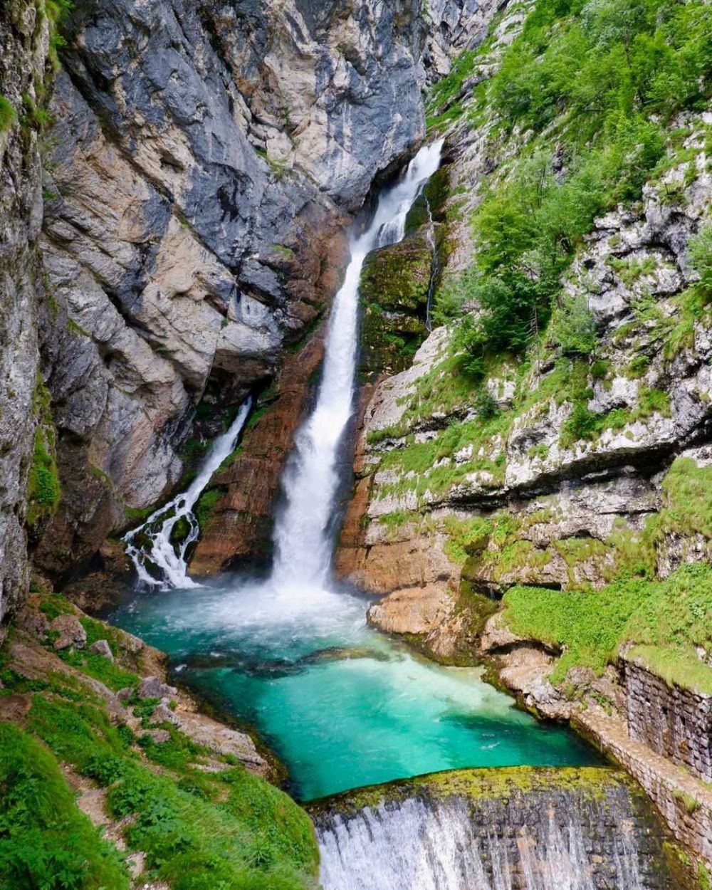 5 Air Terjun Tercantik Di Slovenia Lanskapnya Spektakuler