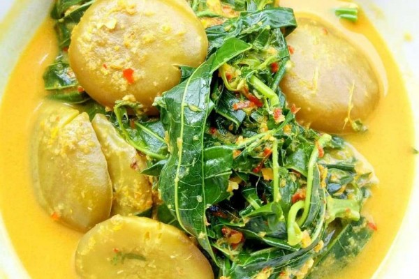 Resep Gulai Jengkol Daun Singkong, Lezat Untuk Menu Akhir Pekan