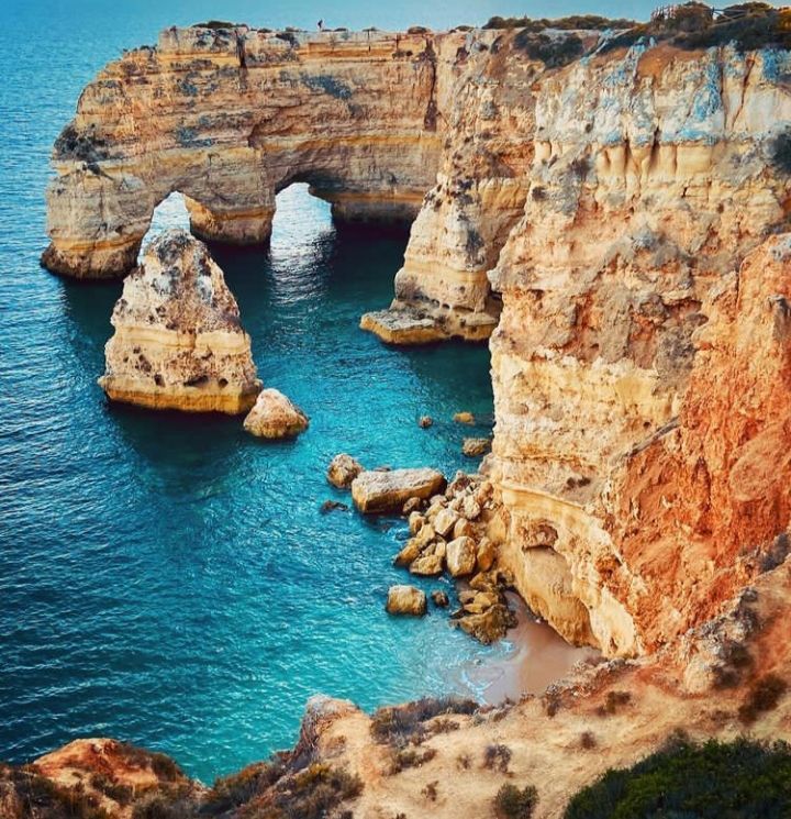 7 Destinasi Wisata Terbaik di Portugal, Instagramable!
