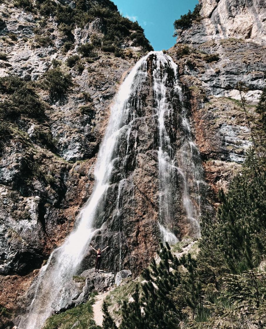 9 Air Terjun Paling Indah di Austria yang Seru untuk Dijelajahi