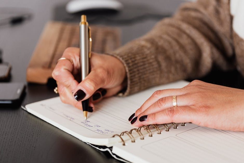 5 Alasan Kamu Harus Melakukan Journaling, Bikin Mental Sehat 