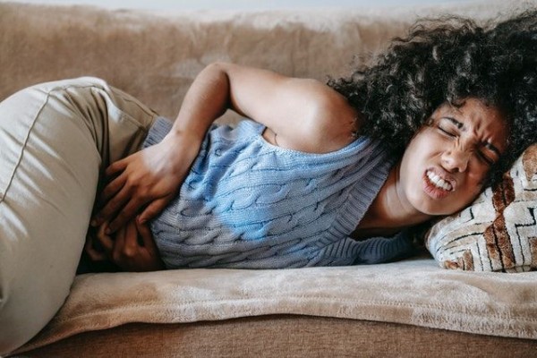 Perbedaan dan Persamaan antara Gastroenteritis dan Keracunan Makanan