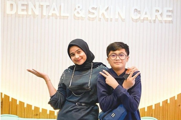 9 Potret Sonya Fatmala dan Bintang, Ibu Sambung Bak Sahabat