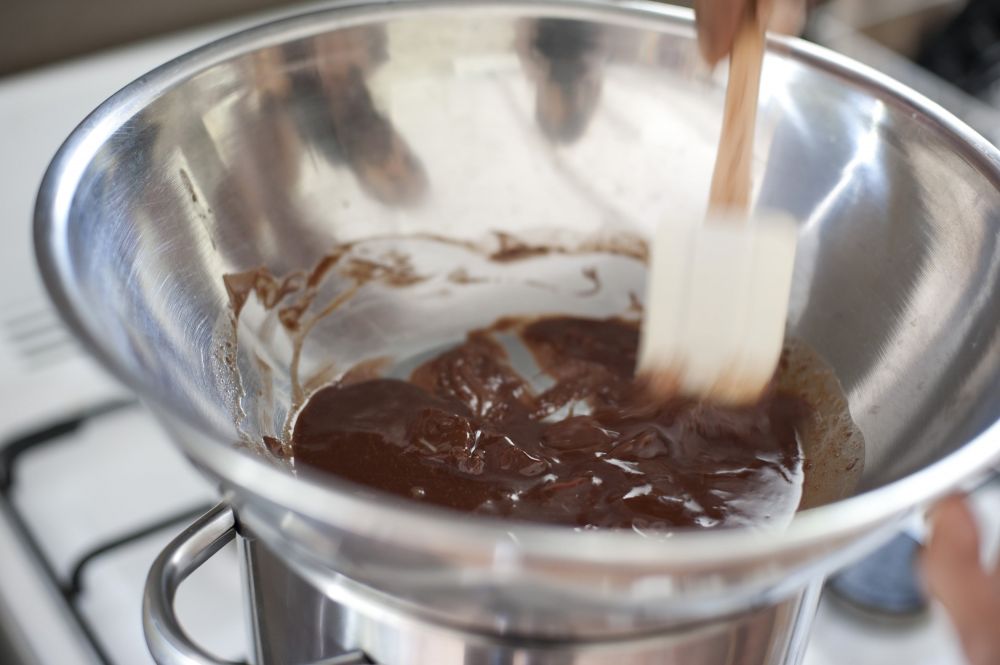 Resep Sheet Cake Frosting Cokelat, Cocok untuk Perayaan Spesial