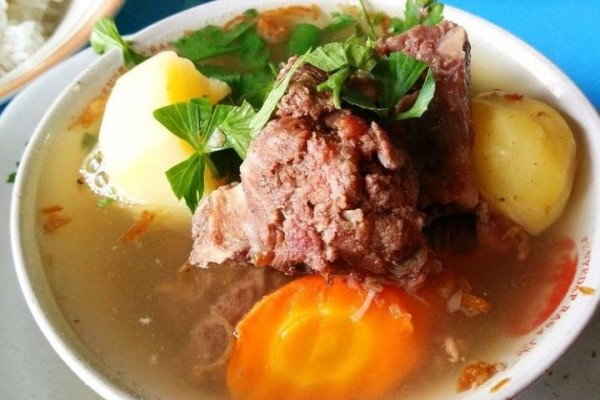 Resep Sop Buntut Khas Tawangmangu Karanganyar, Rasanya Maknyus!