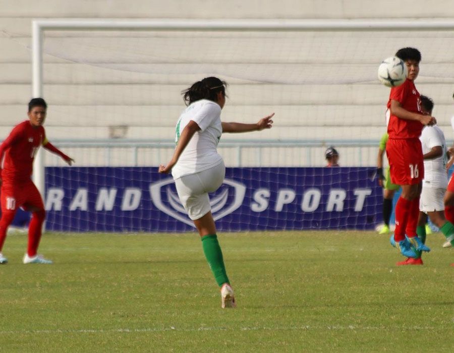 10 Potret Shalika Aurelia, Perempuan Indonesia Pertama di Liga Eropa