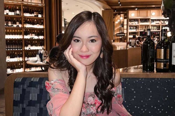 10 Potret Ayu Jennifer Eve, Pemeran Raisa di Sinetron Love Story