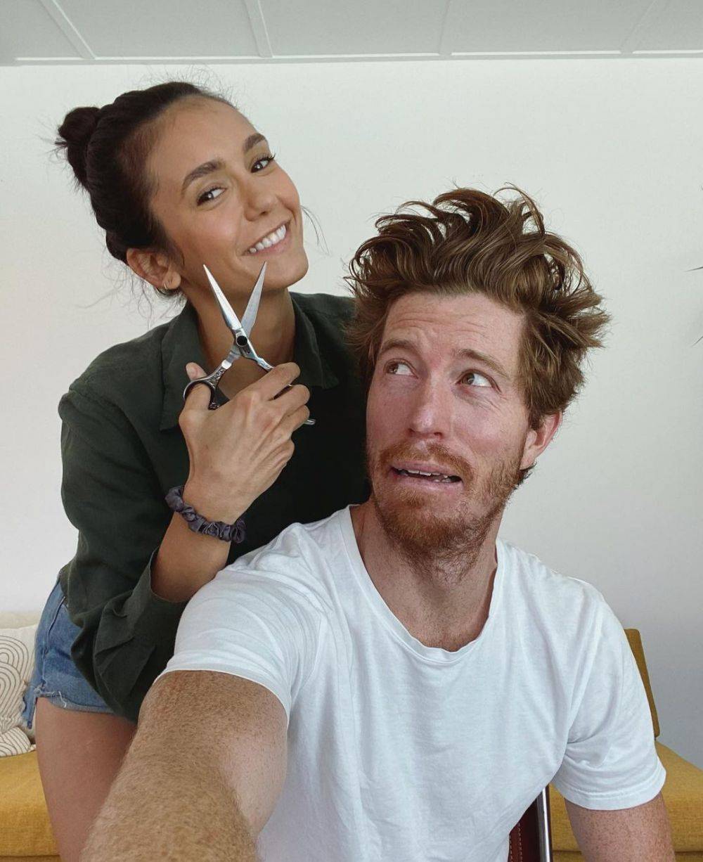 2 Tahun Pacaran, 10 Kebersamaan Nina Dobrev Dan Shaun White