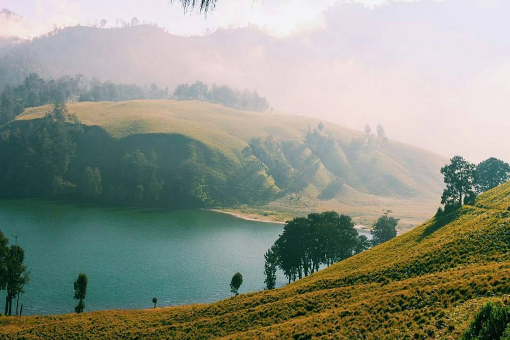 Fakta Ranu Kumbolo Danau Cantik Di Lereng Gunung Semeru