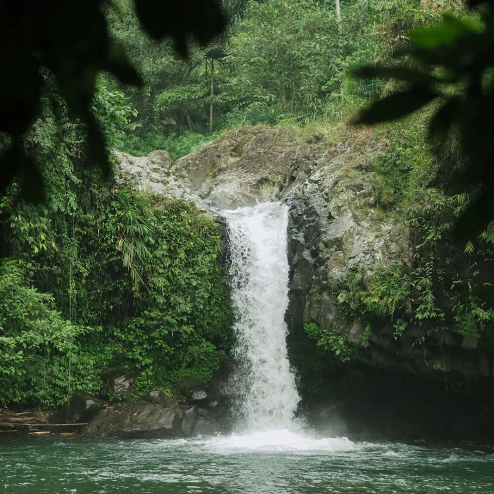 7 Wisata Air Terjun di Banyumas, Indah di Mata dan Sejuk di Hati, Adem