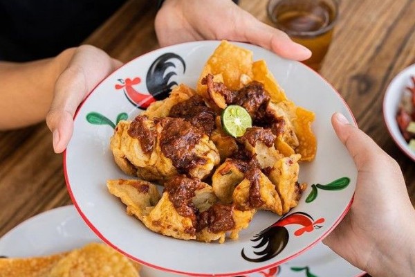 5 Kuliner Lokal Ini Tercipta karena Ketidaksengajaan, kini Populer!