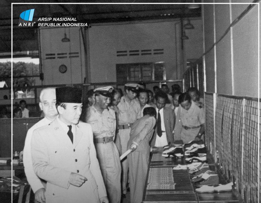 10 Potret Kegiatan Bung Karno Saat Menjadi Presiden Pertama