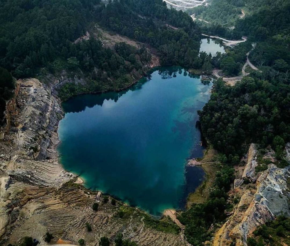 5 Pilihan Tempat Wisata Danau Terindah di Sulawesi Tenggara