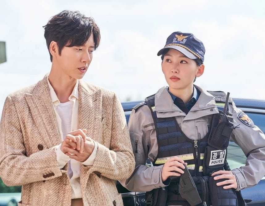5 Rekomendasi Drama Korea Baru April 2022, Cerita Seru, Bintang Hits
