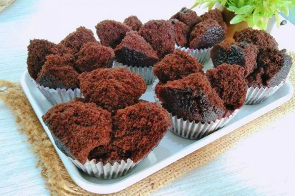 Resep Bolu Kukus Mekar Cokelat, Empuk dan Lembutnya Terasa Lumer
