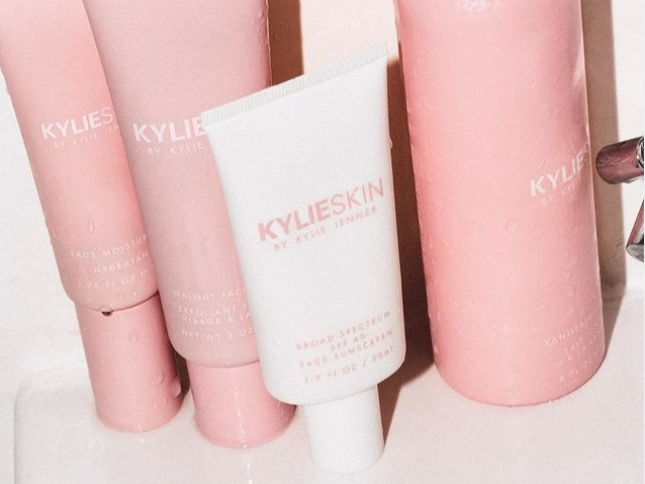 Mengintip 5 Bisnis Sumber Cuan Kylie Jenner