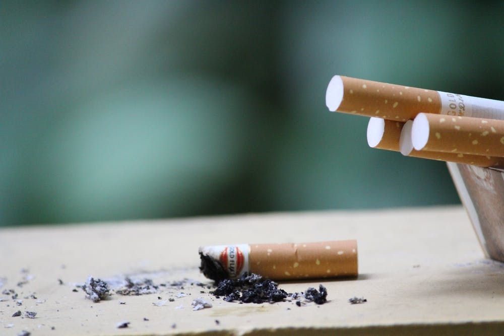 28,44 Persen Warga Bandung Habiskan 72,81 Batang Rokok per Minggu